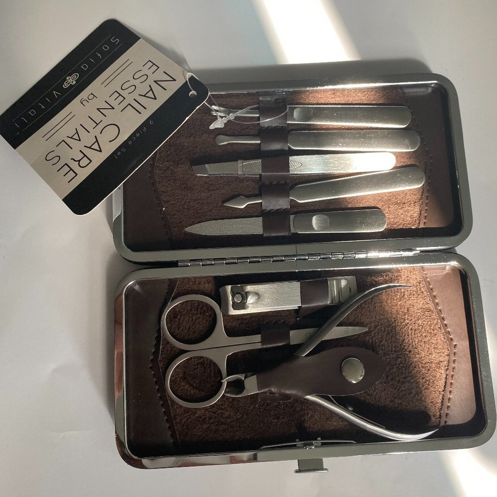 Nail Care Essentials by Sofia Vitali - Picture 1 of 5